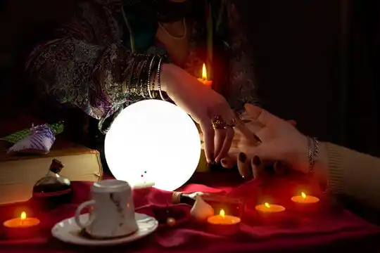 psychic Thornton